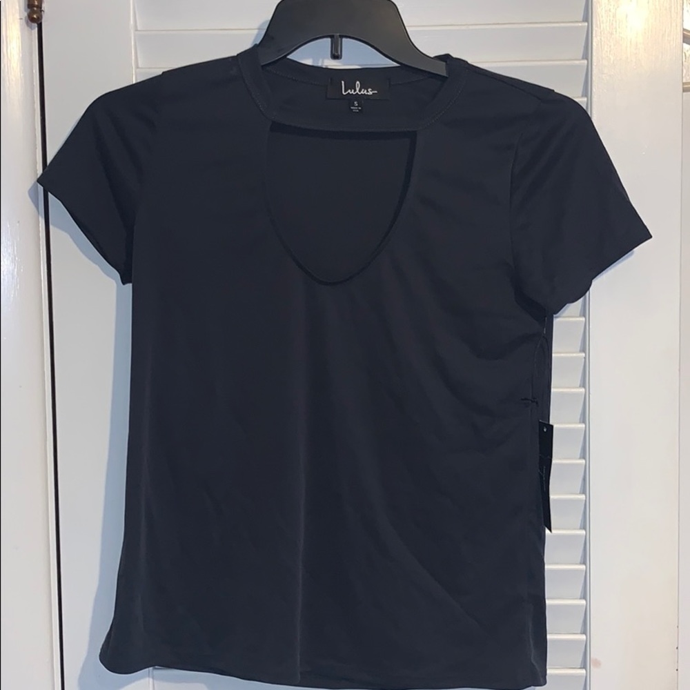 lulu’s cut our t-shirt